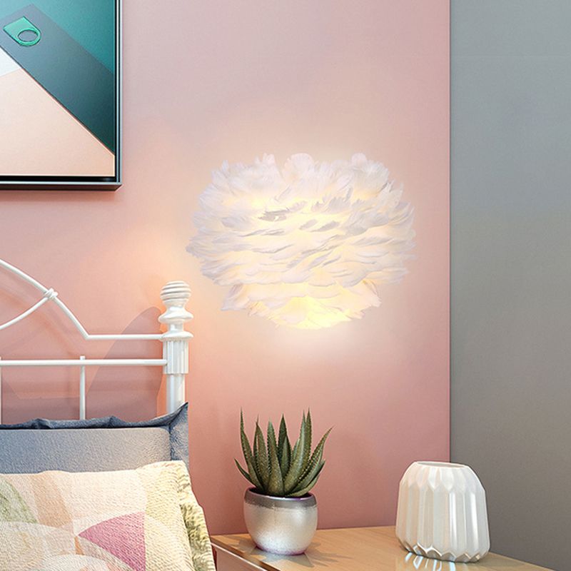 White Feather Flush Wall Sconce Contemporary 1 Bulb Fabric Wall Mounted Light for Bedside