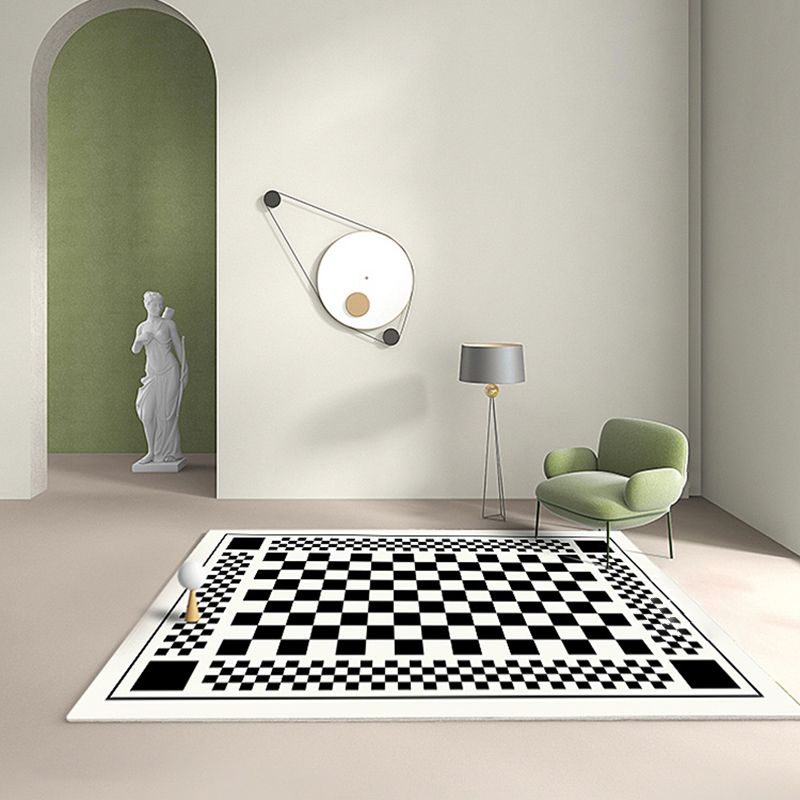 Black Plaid Print Carpet Modern Polyester Area Rug Stain Resistant Rug for Home Decor