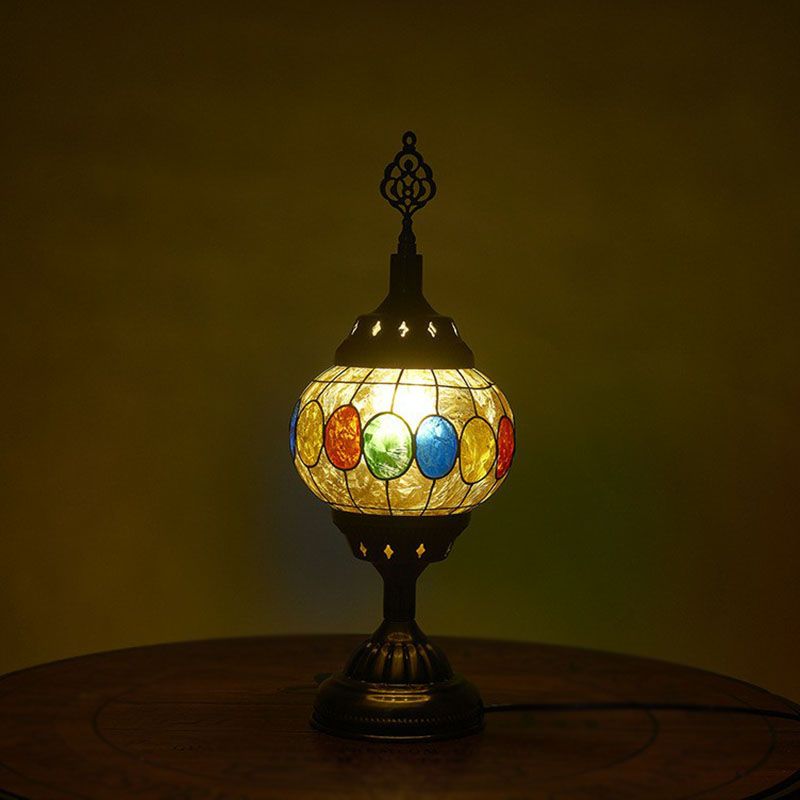 Lampe de nuit en fer en forme d'urne Éclairage de table de salle d'étude turque en bronze en bronze