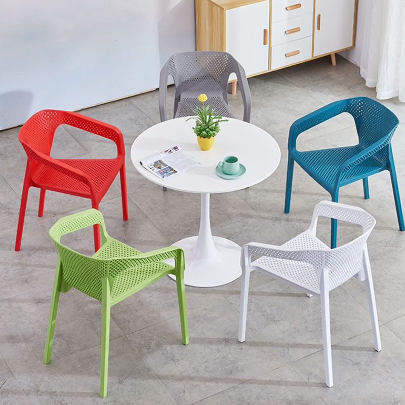 Sedia moderna sedia impilabile sedia da pranzo con gambe di plastica per cucina