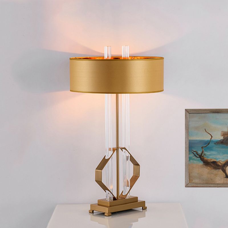 Lampada da tavolo con paralume dritto, illuminazione da lavoro in tessuto modernista, 1 lampadina, lampada da lettura in oro