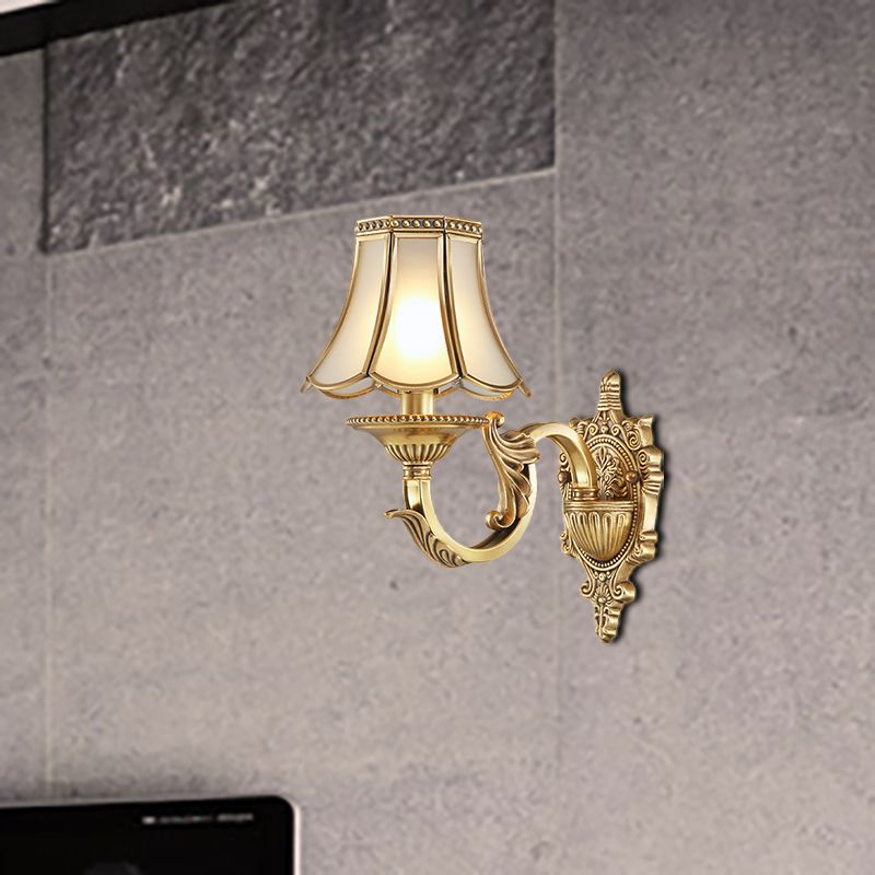 1/2-Head Bell Sconce Light Fixture Traditional Brass Metal Wall Light Sconce for Bedroom