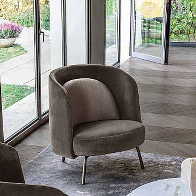 Modern Style Recessed Arms Chair with Black Metal Basic Four Leg
