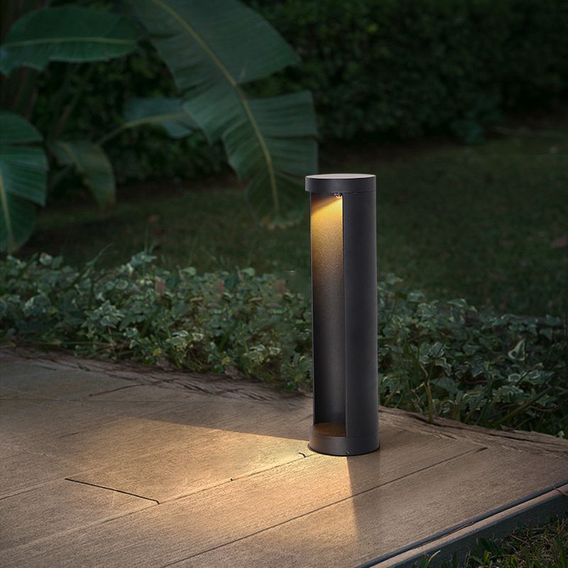 Aluminum Cylinder Shaped Ground Light Minimalism Black LED Path Lighting for Garden