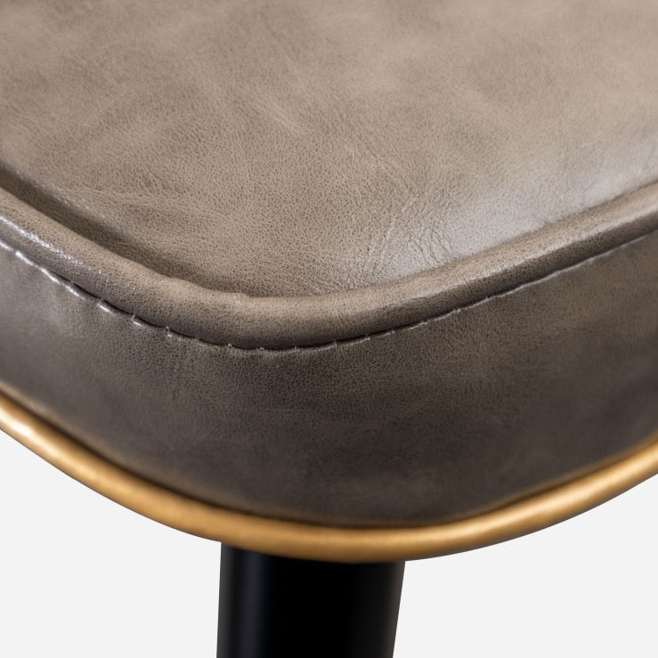 Sgabelli da bar sul retro in cuoio in pelle industriale con 4 gambe