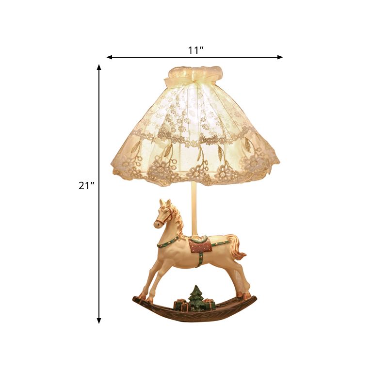 Lampada da tavolo per bambini in tessuto svasato/cupola in pizzo, lampada da comodino a 1 testa in bianco con base per altalena a cavallo a dondolo