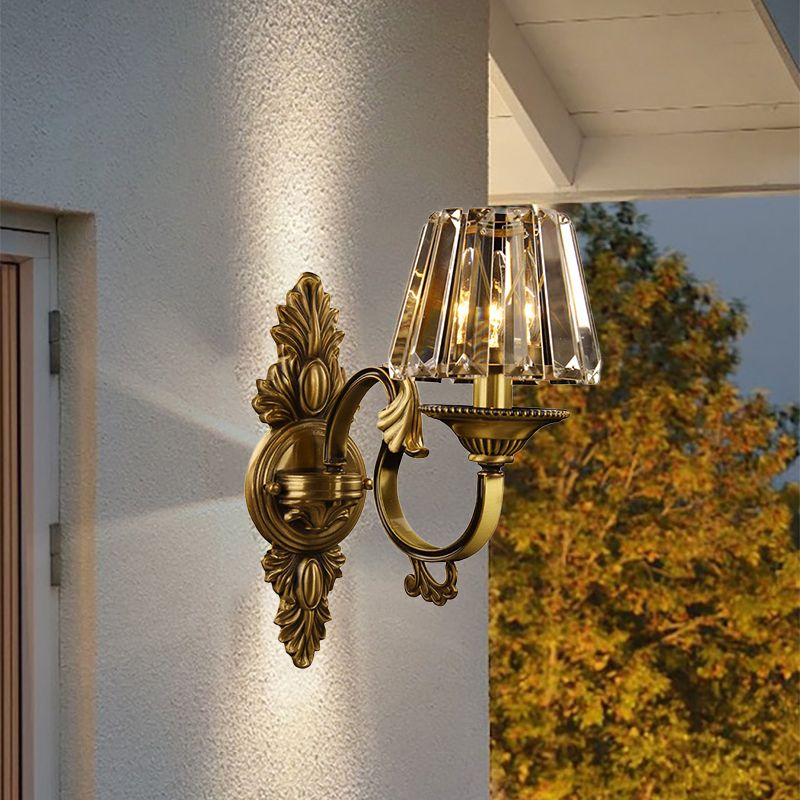 1 Bulb Porch Wall Lamp Contemporary Brass Finish Wall Lighting Fixture with Conical Clear Crystal Shade