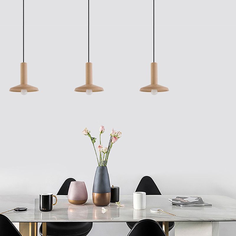 Simplicidad contemporánea Luz de techo de granja con sombra de madera