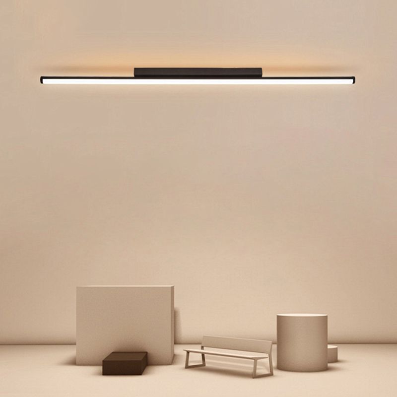 Lineare Deckenleuchte im minimalistischen Stil, LED-Beleuchtung aus Metall in Deckennähe