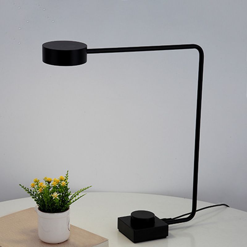 Right Angle Aluminum Study Lamp Nordic Metal Plug-in Table Light with Power Knob