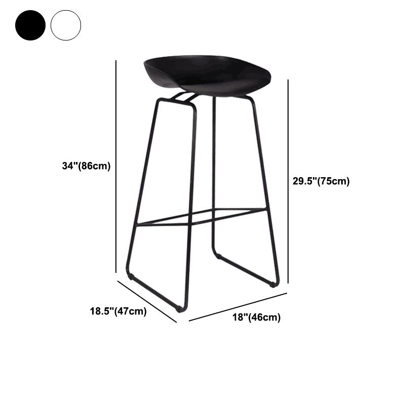 Modern Dessert Shop Footrest Stool Matte Finish Iron Bar Stool