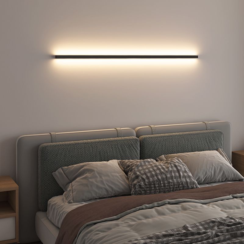 Metal Linear Shape Wall Light Modern Style 1-Light Wall Mounted Light in Black