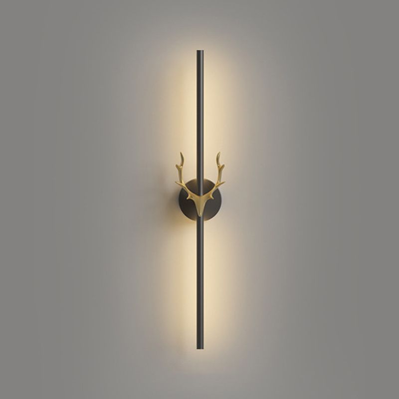 Modern Style Linear Shape Wall Sconce Metal 1 Light Sconce Lighting in Black for Bedroom