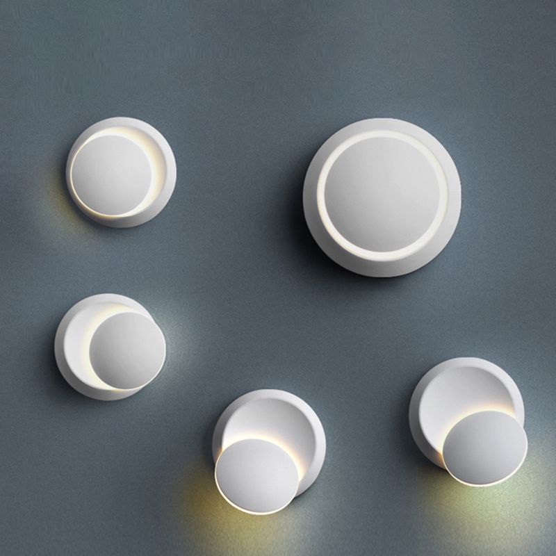Noordse eenvoud Stijl Ronde LED Wandlicht 360 ° Roteerbaar Mini Sconce Light voor slaapkamerbalkon
