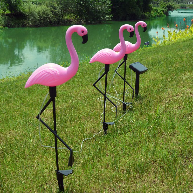 Flamingo Shaped LED Stake Light Decorative Plastic Pink Solar Landscape Lighting for Courtyard