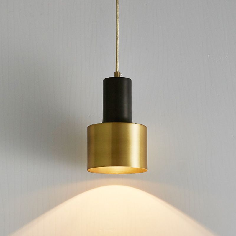 Shade Metal Hanging Pendant Light Minimalist Style Down Lighting Pendant for Bedroom