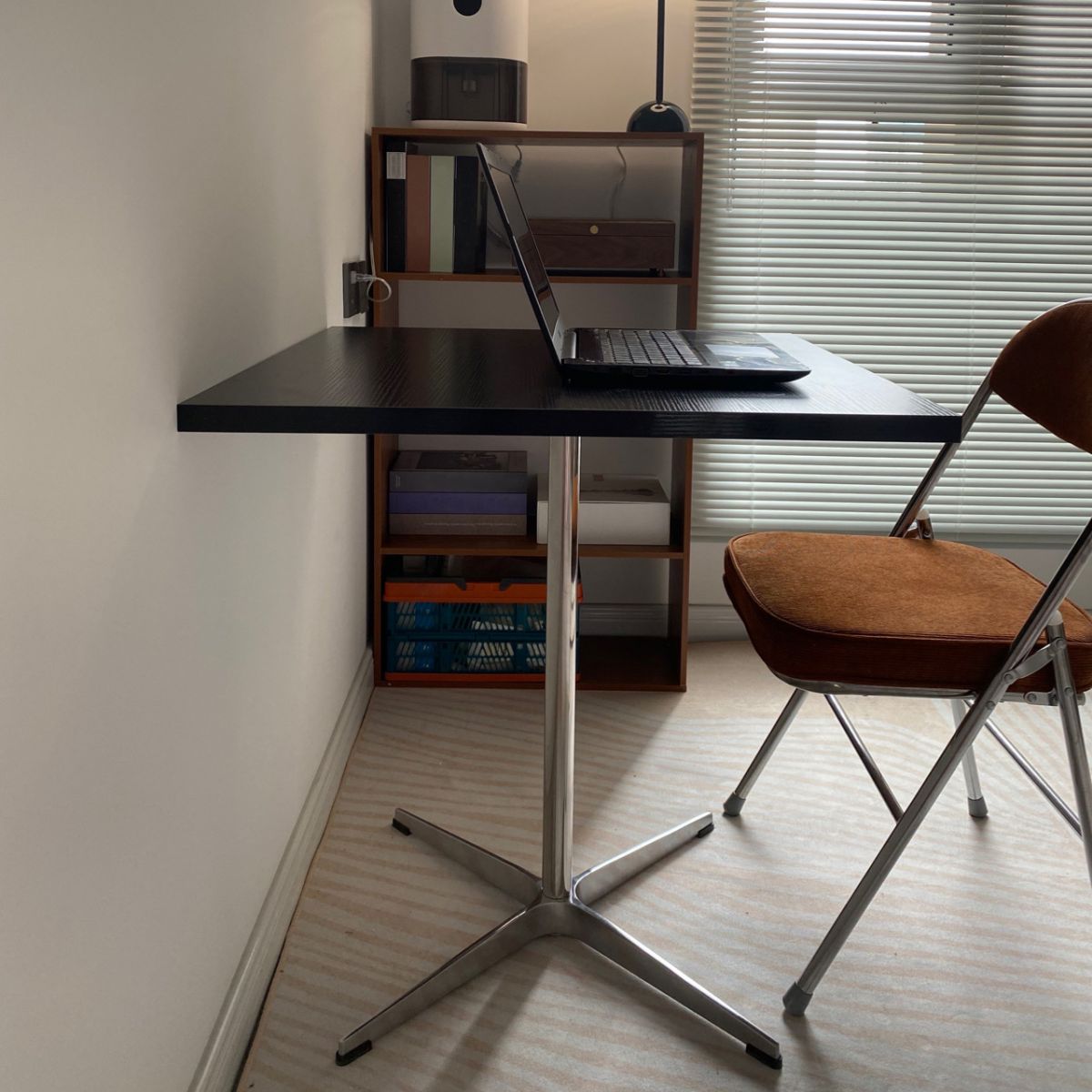 Mesa de comedor de madera sólida Mesa de comedor industrial para el hogar con base de acero inoxidable
