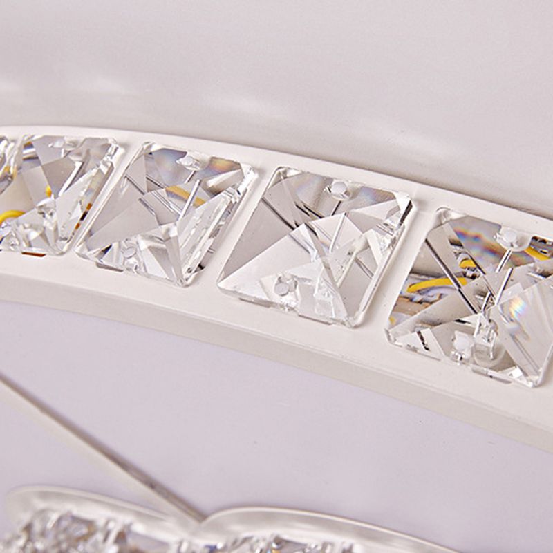 Minimalist Round Flush Ceiling Light Crystal Sitting Room LED Flush Mount Fixture in White