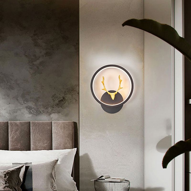 Modern Style Wall Light Fixture Simple Linear LED Wall Light Sconce for Bedroom