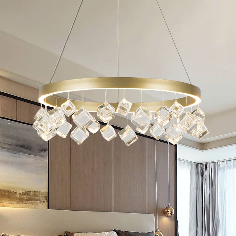 Metal Gold colgante colgante anillo LED LED Postmoderno Candelier en luz cálida/blanca con caída de cristal cúbico