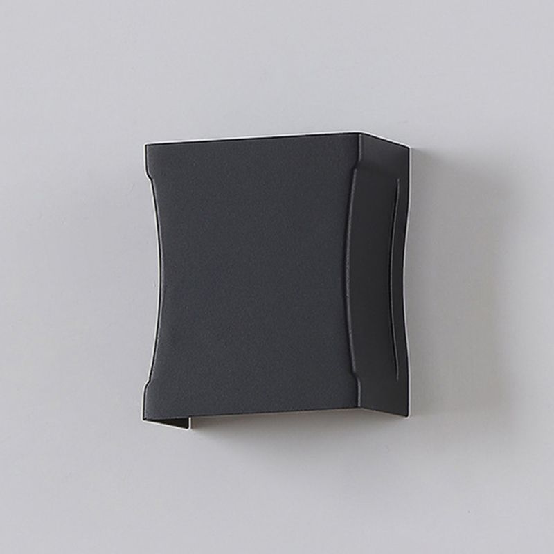 Modern Style Geometry Shape Wall Sconce Metal 2 Light Sconces for Outdoor