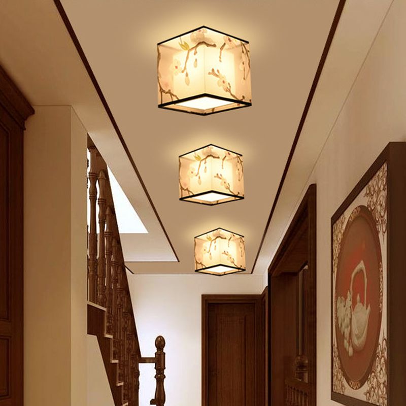 Plafonnier encastré de 8 pouces de large, plafonnier de style asiatique avec abat-jour en tissu pour le salon