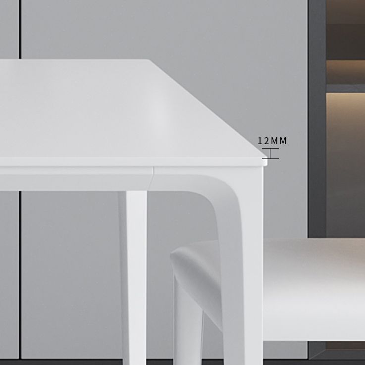 Table à manger standard de forme de rectangle simple blanc avec une base de 4 jambes avec une base de 4 jambes