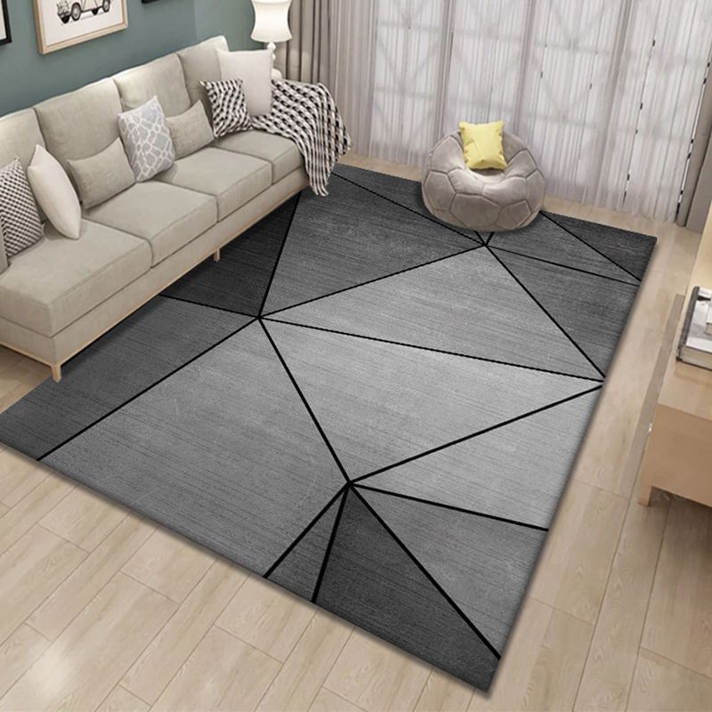 Black Simple Rug Polyester Geometric Rug Non-Slip Backing Rug for Living Room