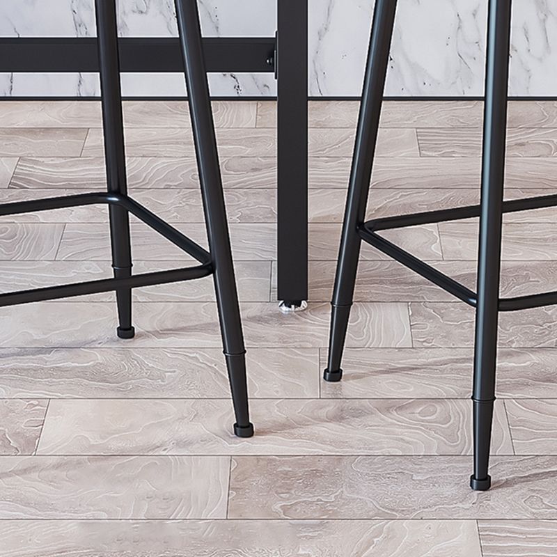 Taburetes de bar tapizados en negro, taburetes de bar escandinavos con respaldo bajo (juego de 3)