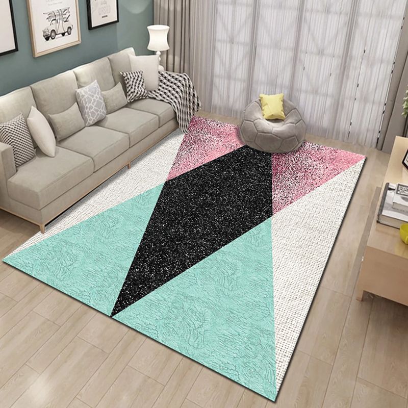 Contemporary Living Room Rug Multi-Colored Geo Patterned Carpet Synthetics Pet Friendly Machine Washable Rug