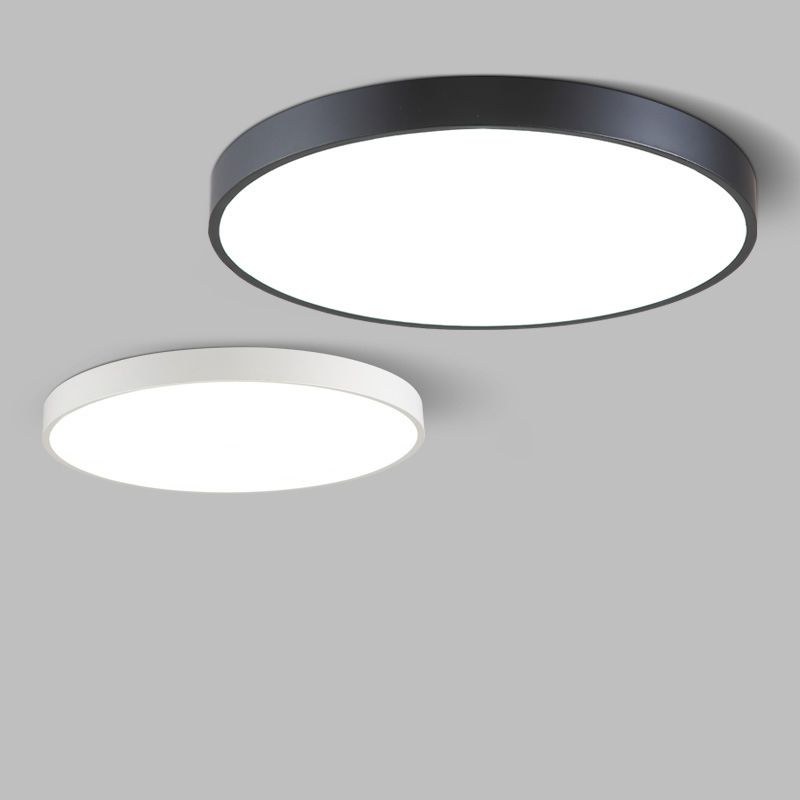 Luces de techo de montaje en superficie LED de metal cilíndrico Luz de montaje empotrado de estilo moderno de 1 luz