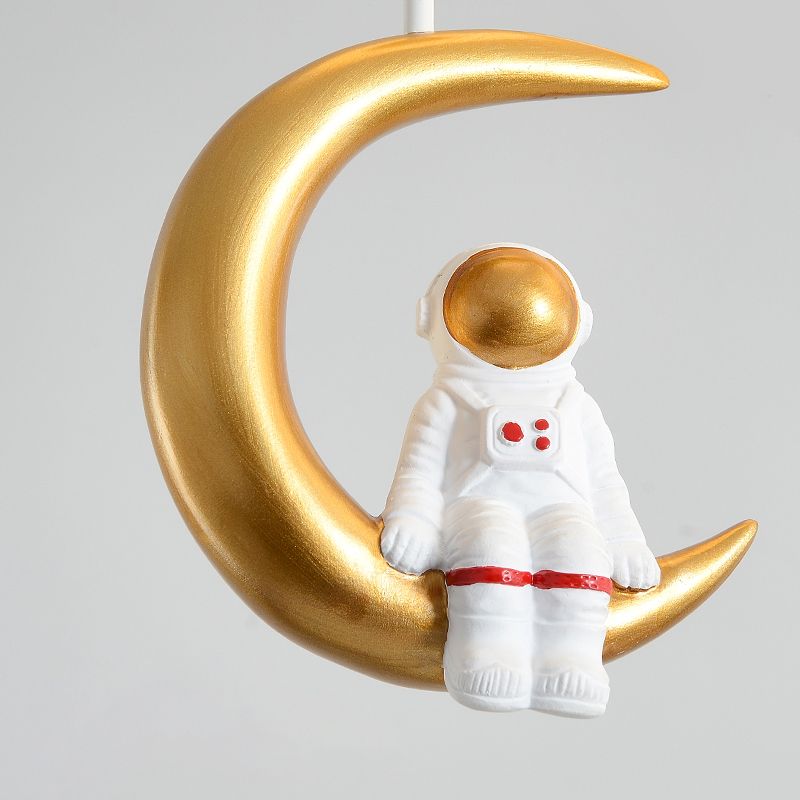 Ronde plafondlamp voor kinderkamer met hangende cartoon-astronaut, matte acryl lampenkap, inbouwlamp