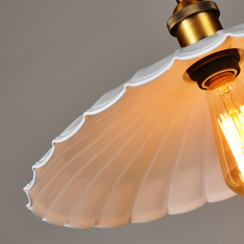 Lampada a sospensione di ferro a sospensione a sospensione industriale.