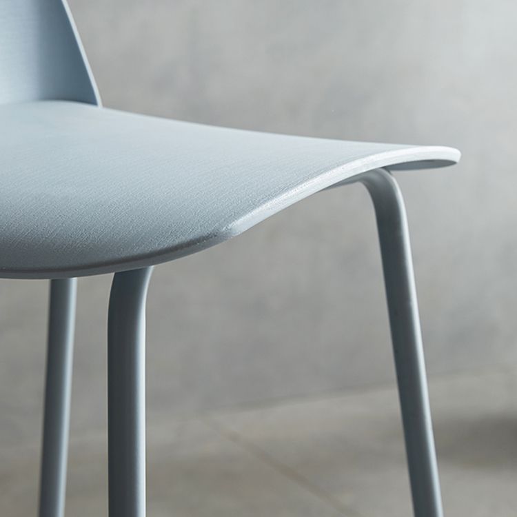 Modern Style Bar-stool Plastic Counter Bar Stool with Metal Legs for Home