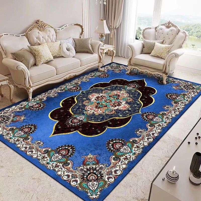 Traditonal Brown Rug Polyester Graphic Pattern Area Rug Stain Resistant Carpet for Home Decor