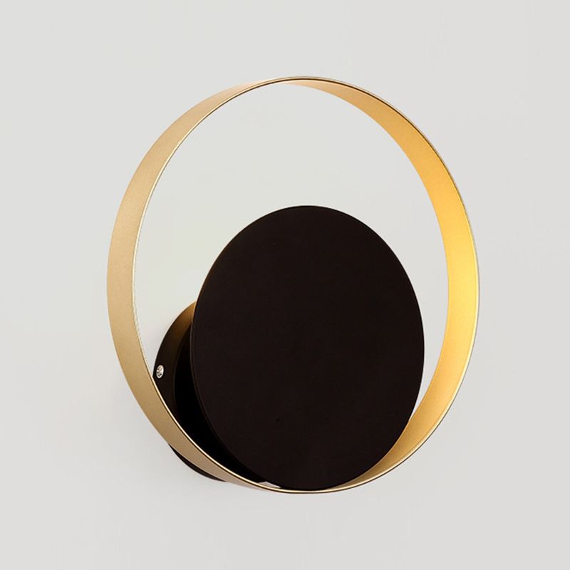 1 Light Circular Wall Mount Light Minimalism Metal Wall Lamp in Black