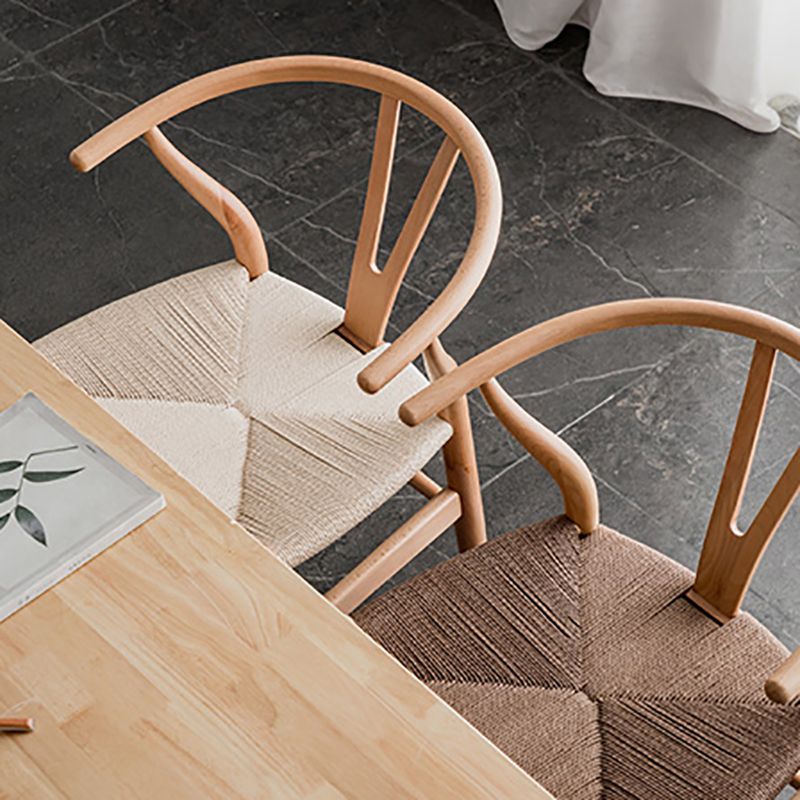 Silla de comedor de madera de estilo escandinavo Silla Wishbone con brazo