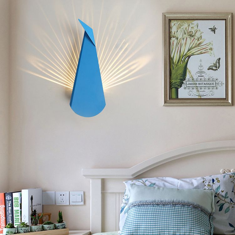 Modern Style Triangle Wall Sconce Lights Metal 1-Light Wall Mount Lamp in Pink and Blue