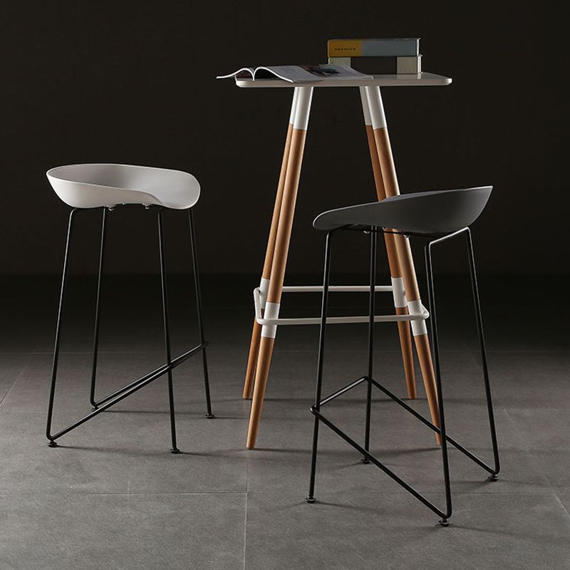 Armless Plastic Counter Height Bar Stool Indoor Modern Stool for Living Room