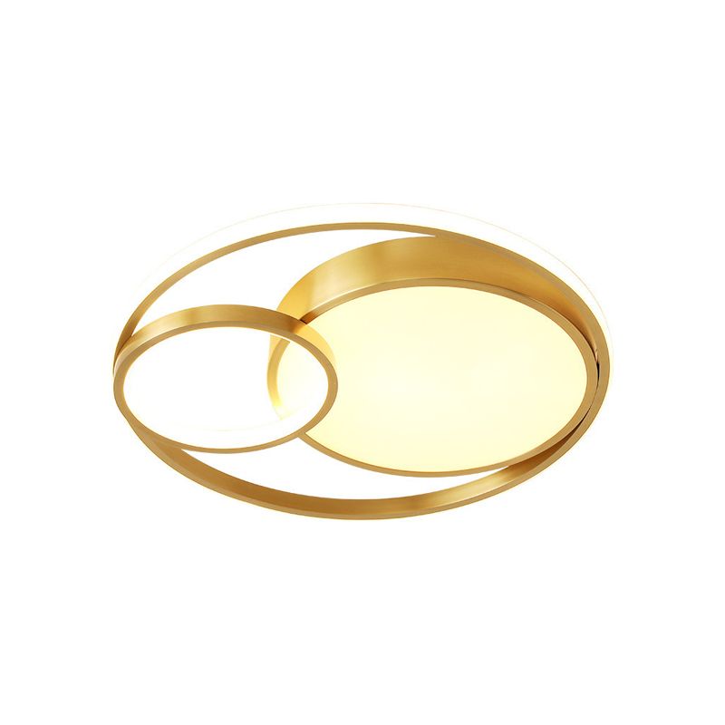 Simplicité à chasse d'eau du plafond de lampe de plafond.