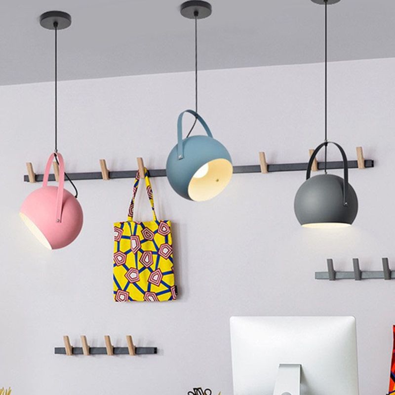1 leichte Ballhängung Lichter Nordic Style Eisendecke mit hängenden Kabel für das Restaurant