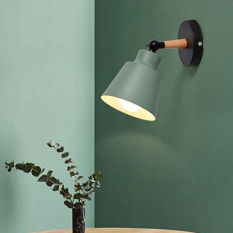 Nordic Metall Wall Light 5 "breite Makkaronwandleuchten mit Holz für Wohnzimmer