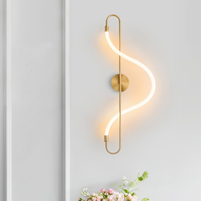 Modern Gold Linear Wall Mount Light Fixture Metal 1-Light Wall Lamp for Living Room