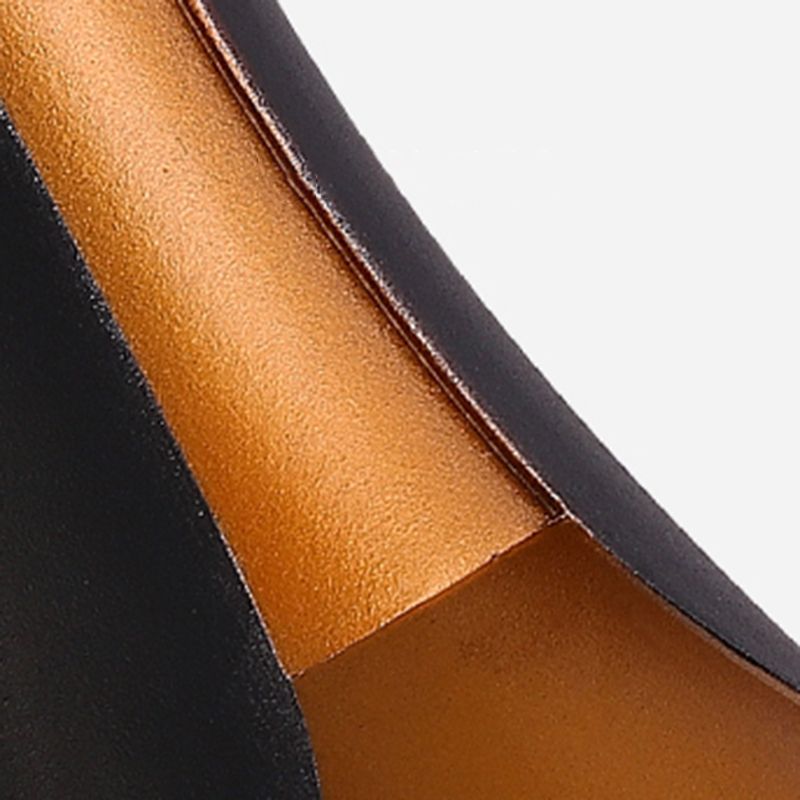 Unique Shade Metal Wall Sconce Modern Style 2- Lights Wall Mounted Light in Black