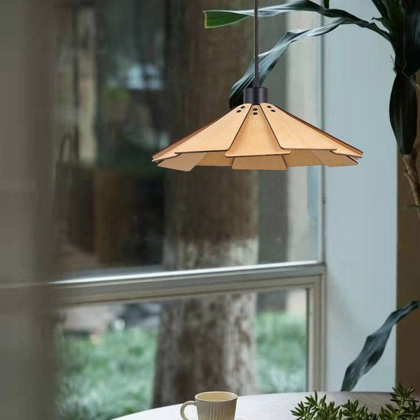 Style contemporain suspendu en bois