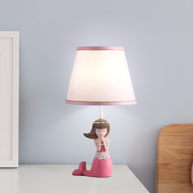 Cartoon Single Desk Light with Barrel Shade Fabric Pink Finish Girl Night Table Lamp