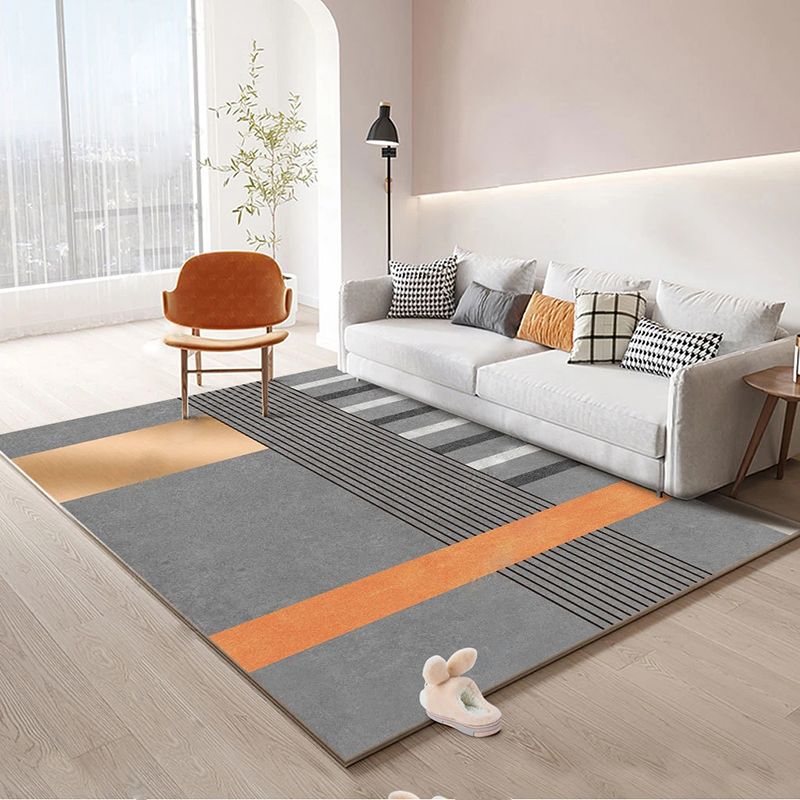 Luxury Graphic Pattern Rug Polyester Carpet Pet Friendly Area Rug for Home Decoration