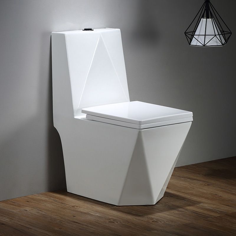 Skirted Traditional Toilet Floor Mount One-Piece Toilet with Slow Close Seat