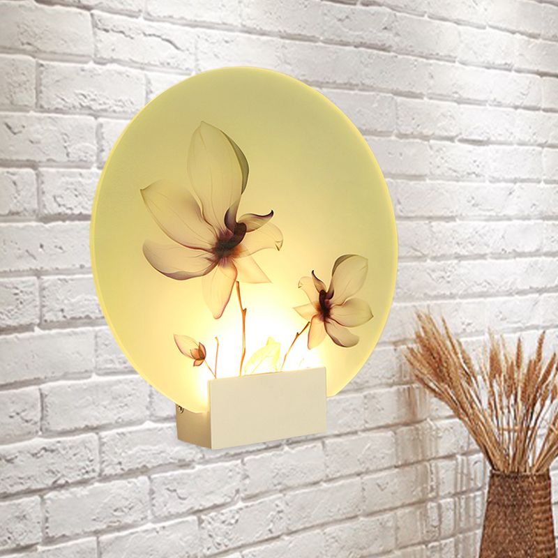 Oriental Style Circular Acrylic Wall Lighting LED Blossoms Mural Lamp in White for Corridor