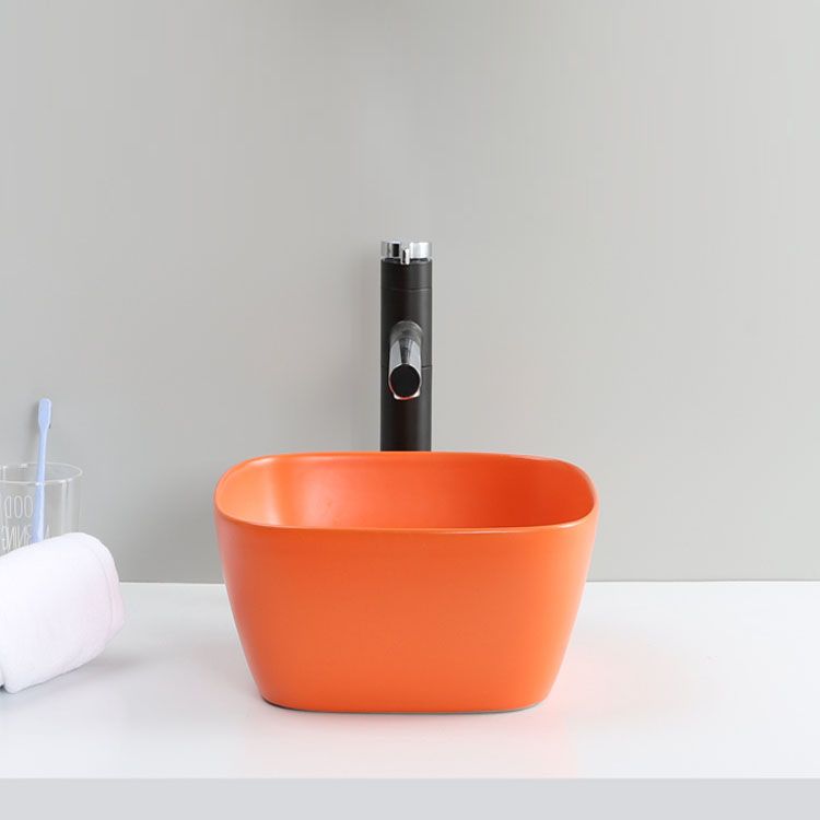 Classic Style Bathroom Sink Stainless Steel Bathroom Sink with Drain Strainer Kit